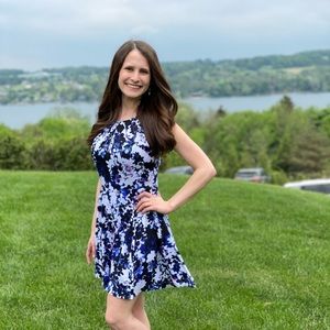 Meet your Posher, Jeni